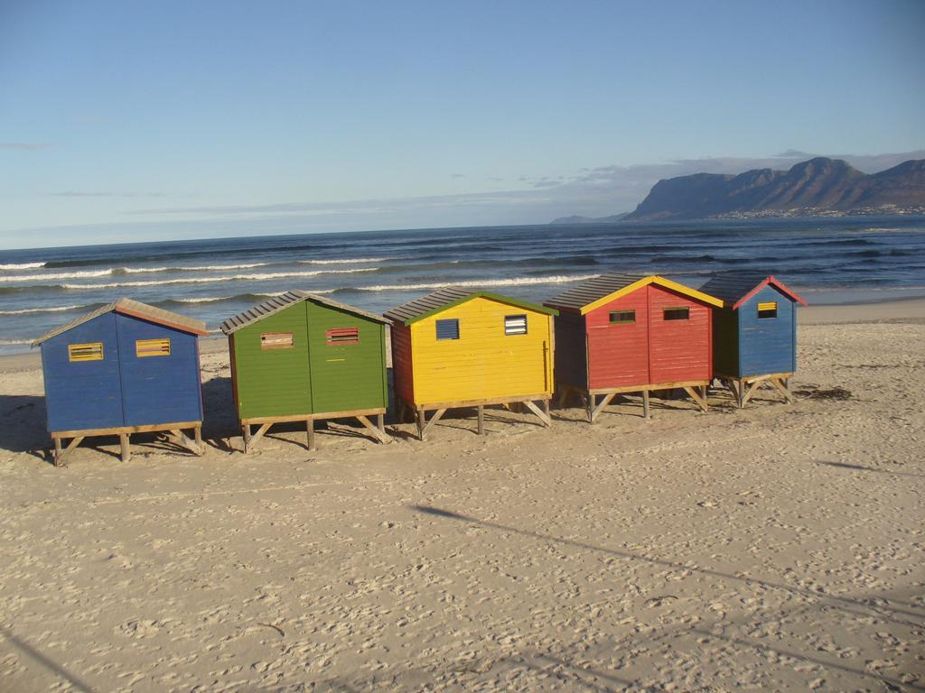 Royal At Sea Apartment Muizenberg Exterior photo